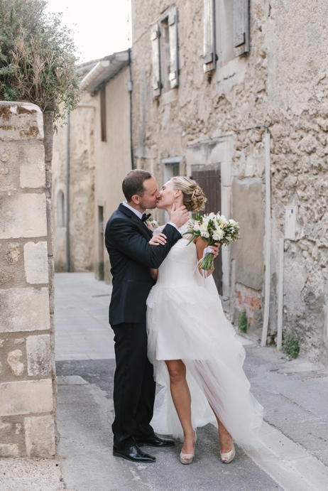 authentic bride and groom portrait in south of france