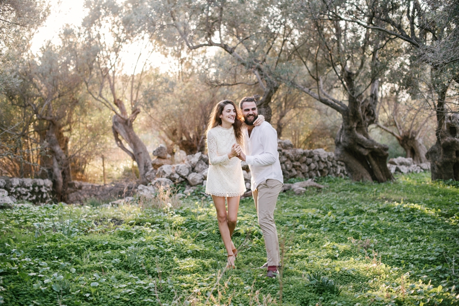 mallorca elopement with olive trees